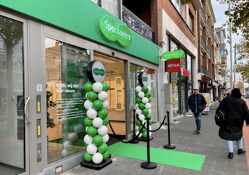 specsavers.png
