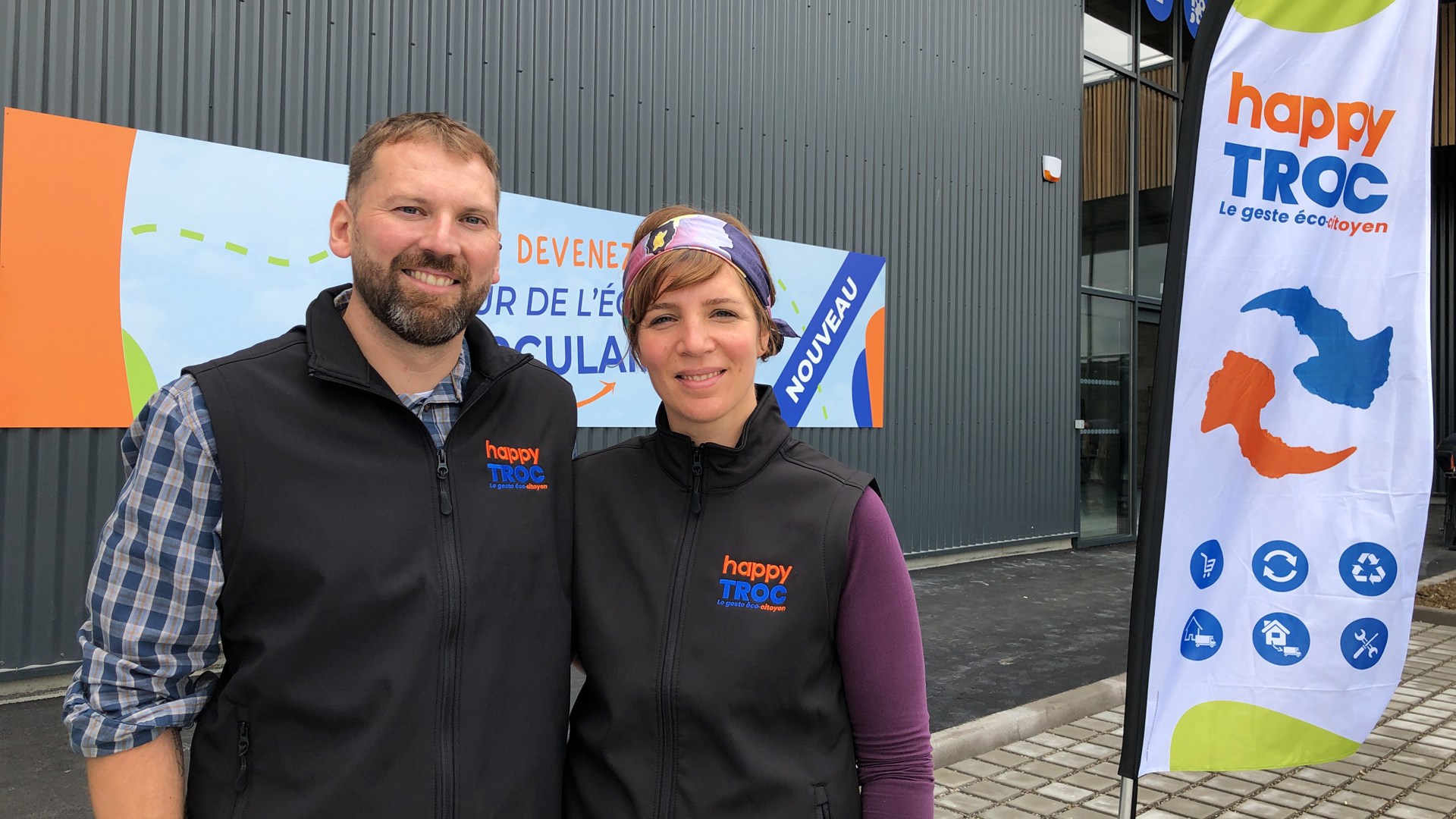 True ? ea846fea-c522-4207-9316-c9b30a03ef3b : ea846fea c522 4207 9316 c9b30a03ef3b.jpg