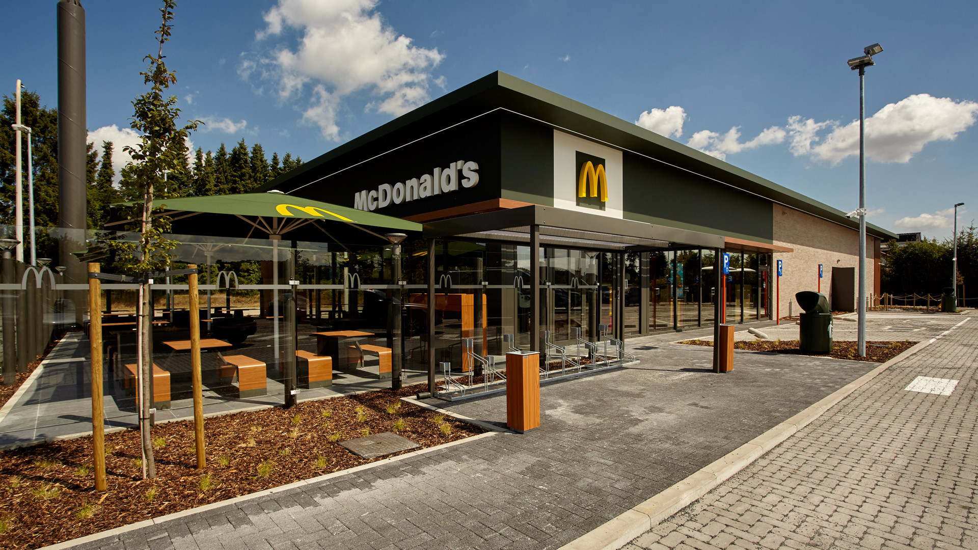 False ?  : Mcdonald's 2