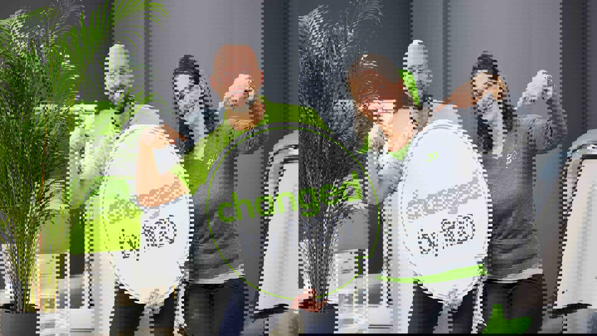 True ? a53727b0-58a4-46da-8104-204dd654e448 : a53727b0 58a4 46da 8104 204dd654e448.jpg