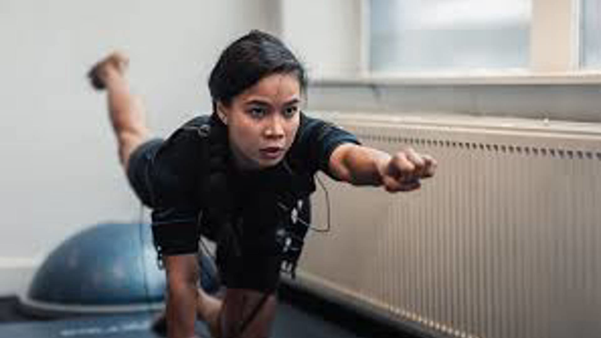 False ?  : Body Training Studio 2