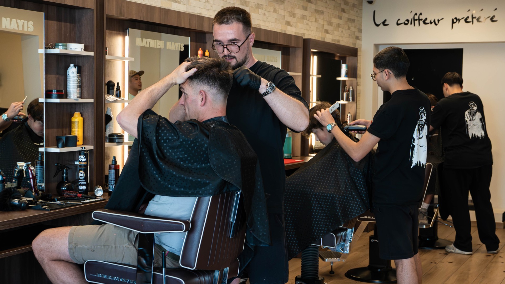 False ?  : Photo Mathieu Nayis Coiffeur3