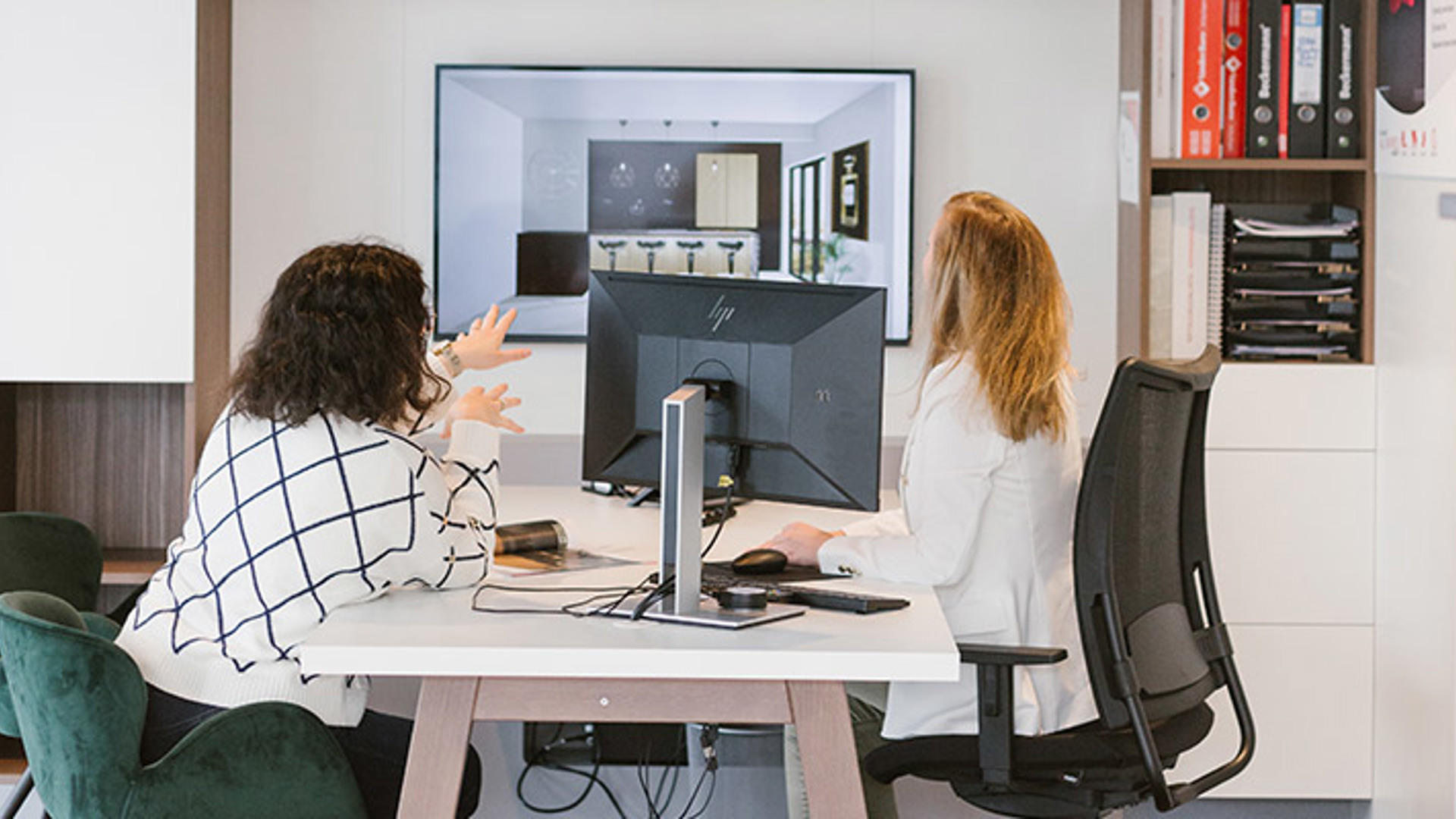 False ?  : 4.BUREAU EXPERT CUISINE