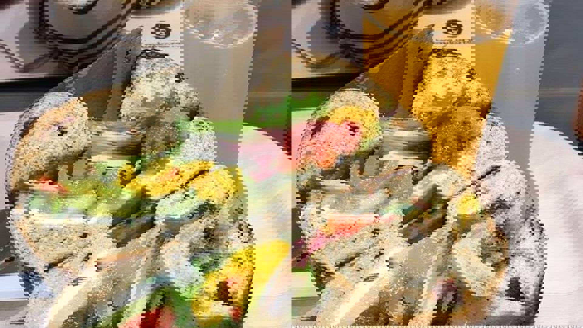 True ? ca150205-a80d-493f-8fd8-b1245dc30c80 : ca150205 a80d 493f 8fd8 b1245dc30c80.jpg