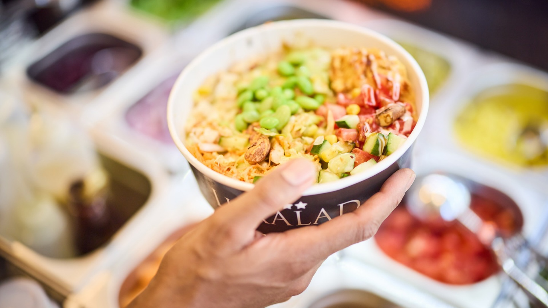 False ?  : Luxalad 3