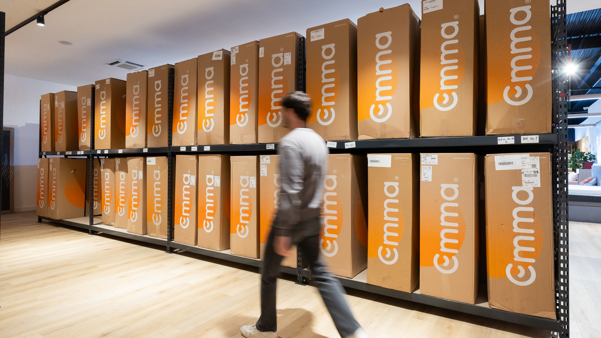 False ?  : Emma Store 2026 3