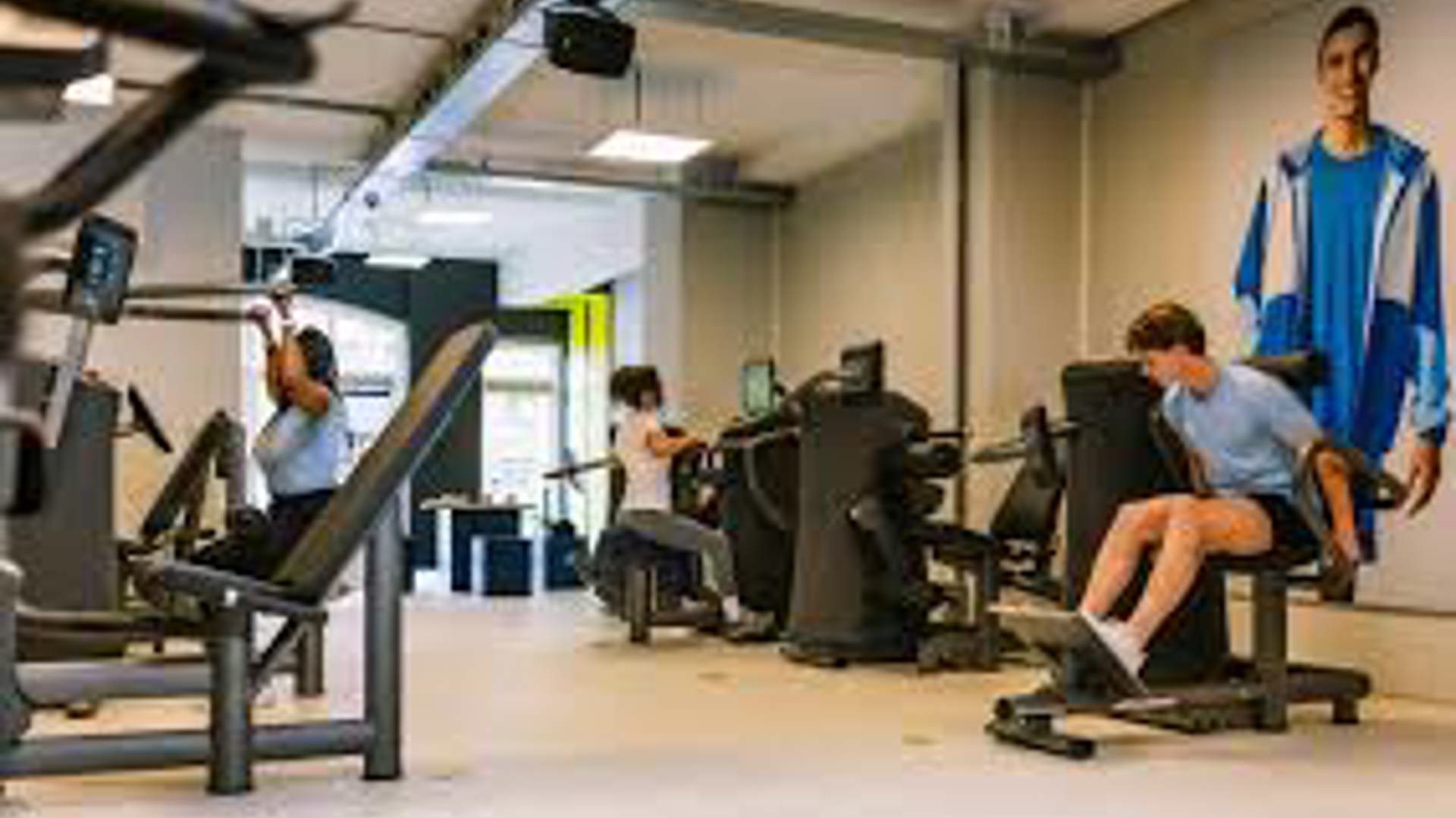 False ?  : Circle Fit 4