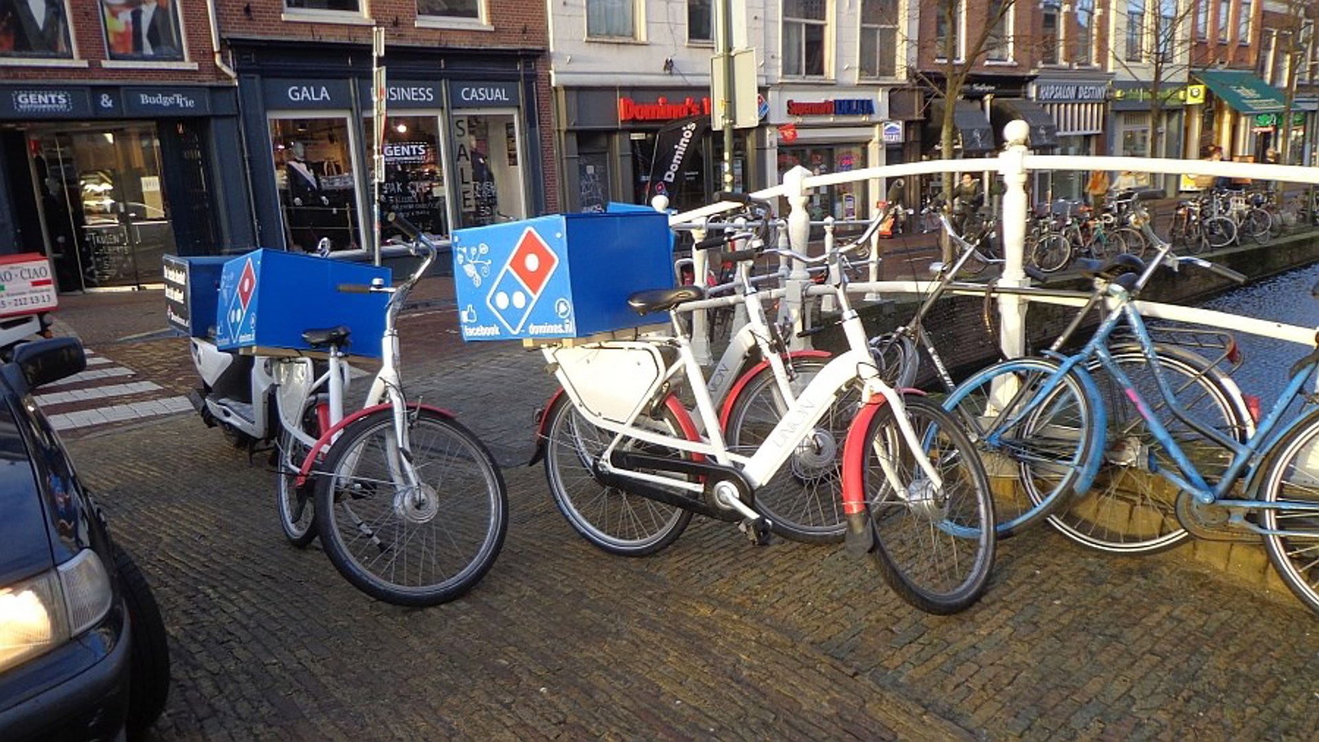 pizza_koerier_elektrisch_domino_delft.jpg