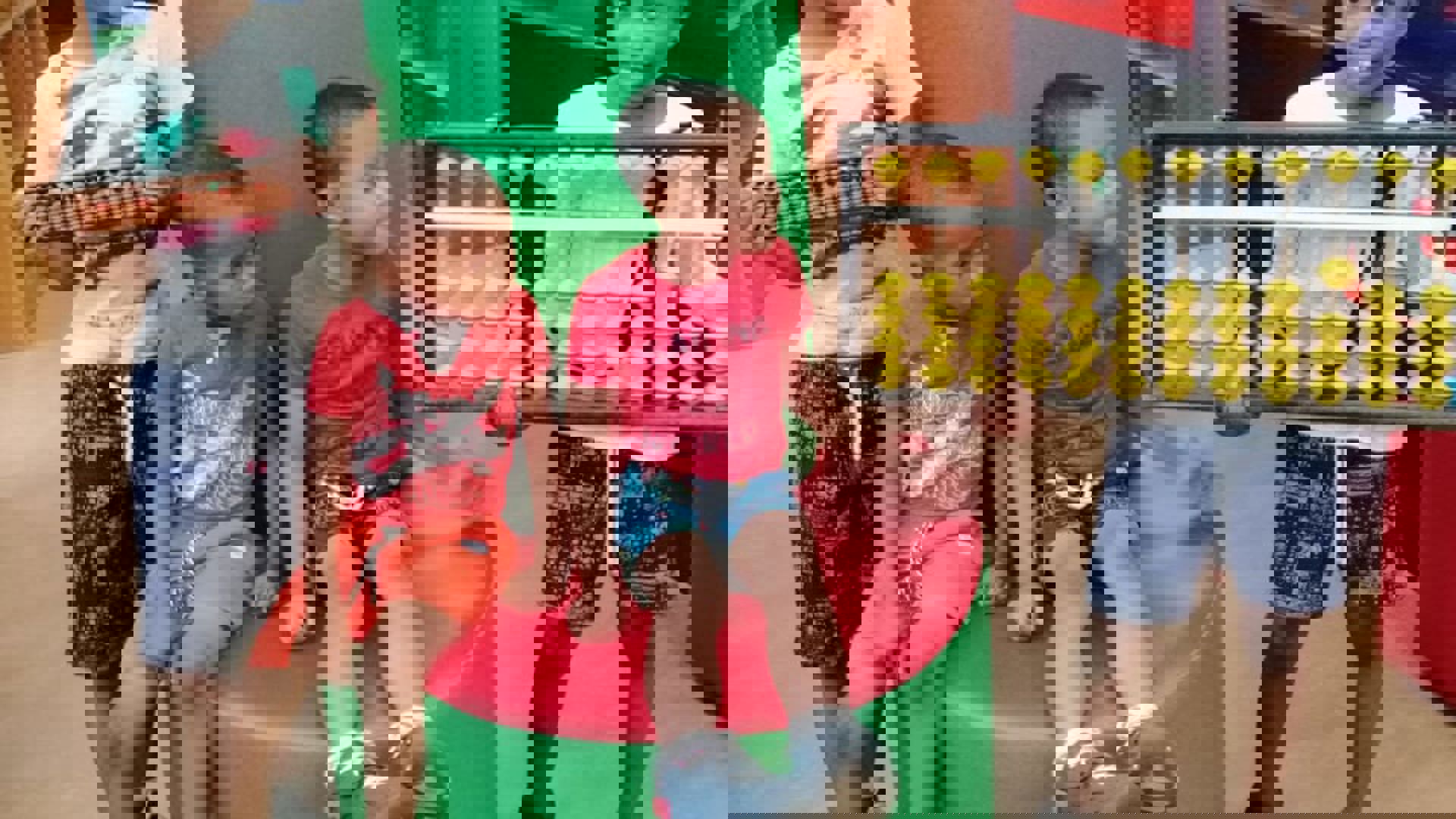 False ?  : Amakids Photo 5