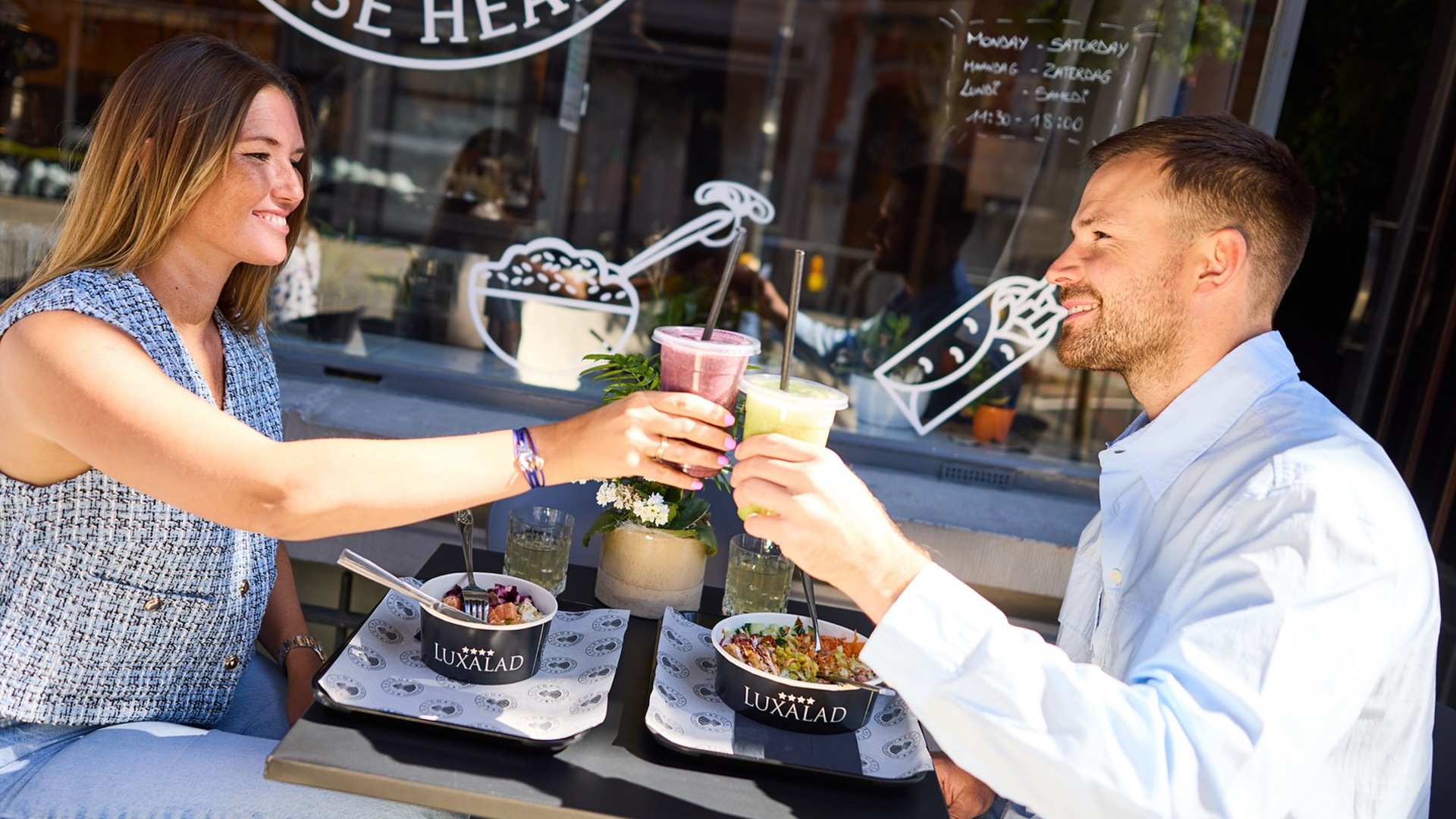 False ?  : Luxalad 2