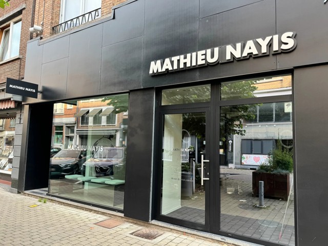 Mathieu Nayis : « Vision, RH et réseau : l’architecture d’une marque de coiffure »