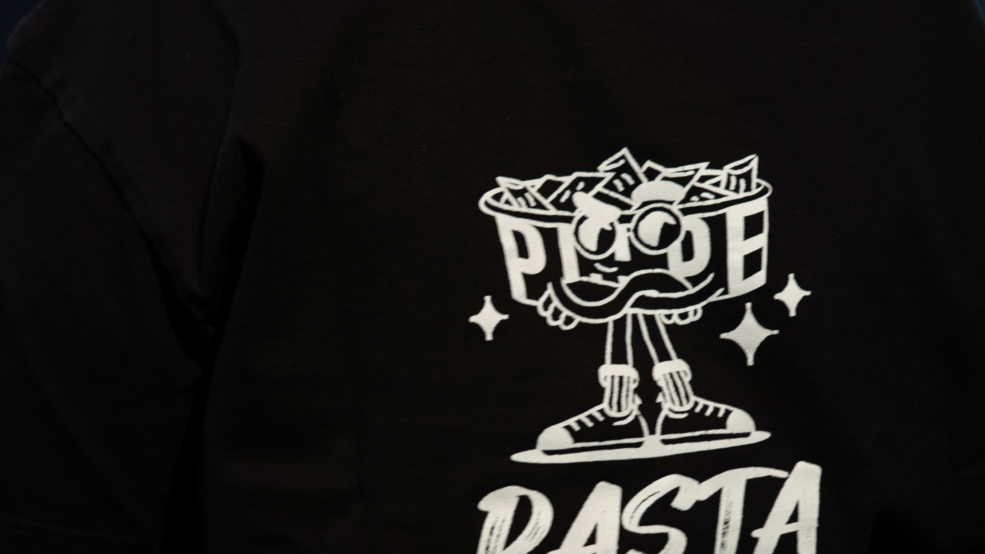 False ?  : PULPE. Photo 6