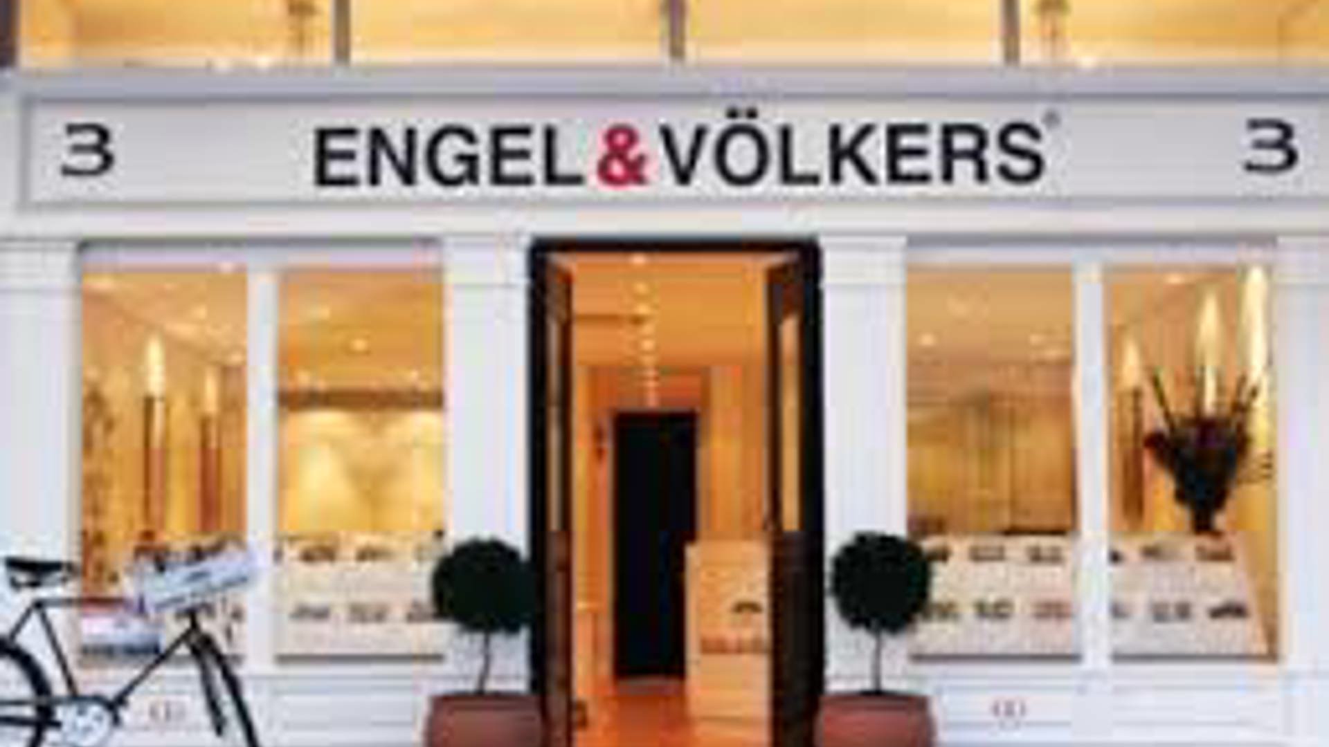 engel volkers shop front.jpg